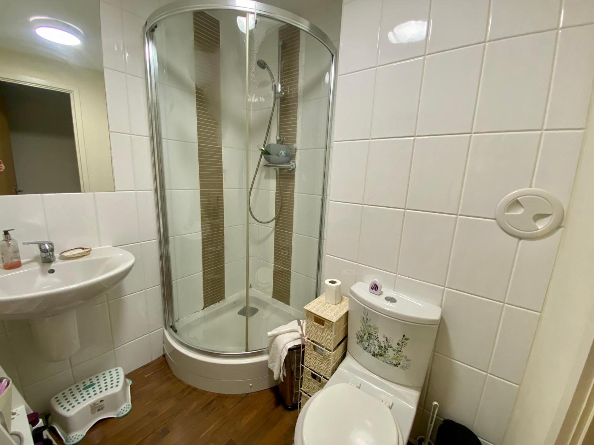 Lovely Double Room With Private Bathroom And Double Room With Shared Toilet & Parking Free EDI Exterior foto
