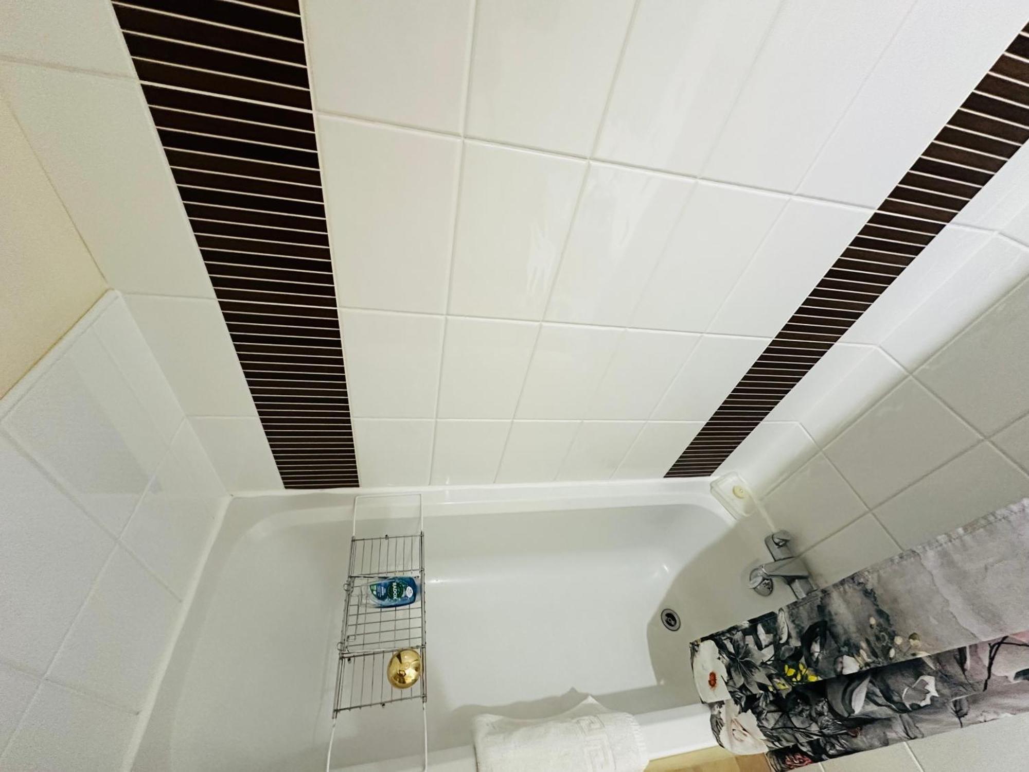 Lovely Double Room With Private Bathroom And Double Room With Shared Toilet & Parking Free EDI Exterior foto